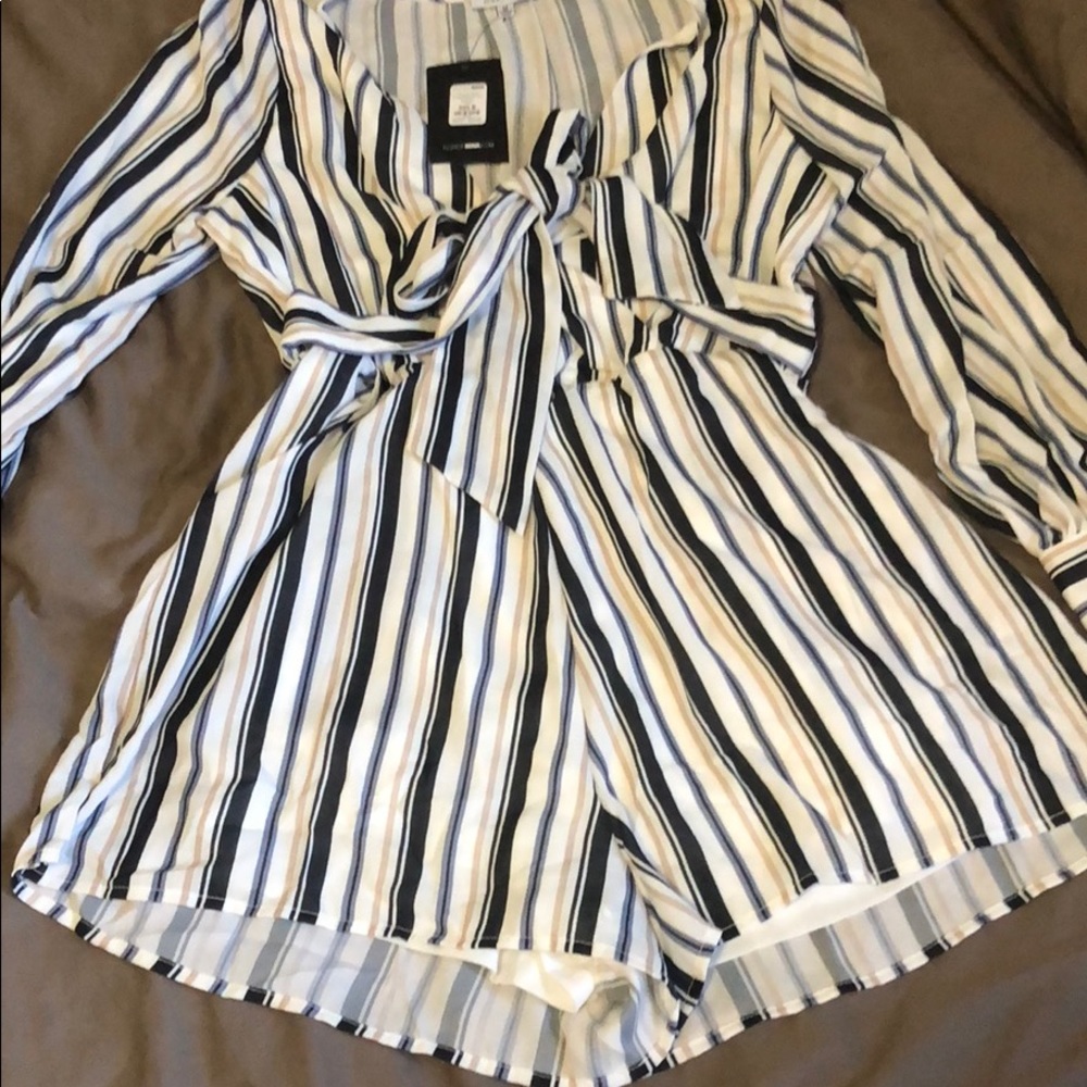 Romper - Picture 4 of 6